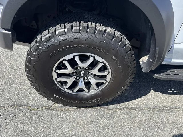 Used 2023 White Ford Raptor image 11