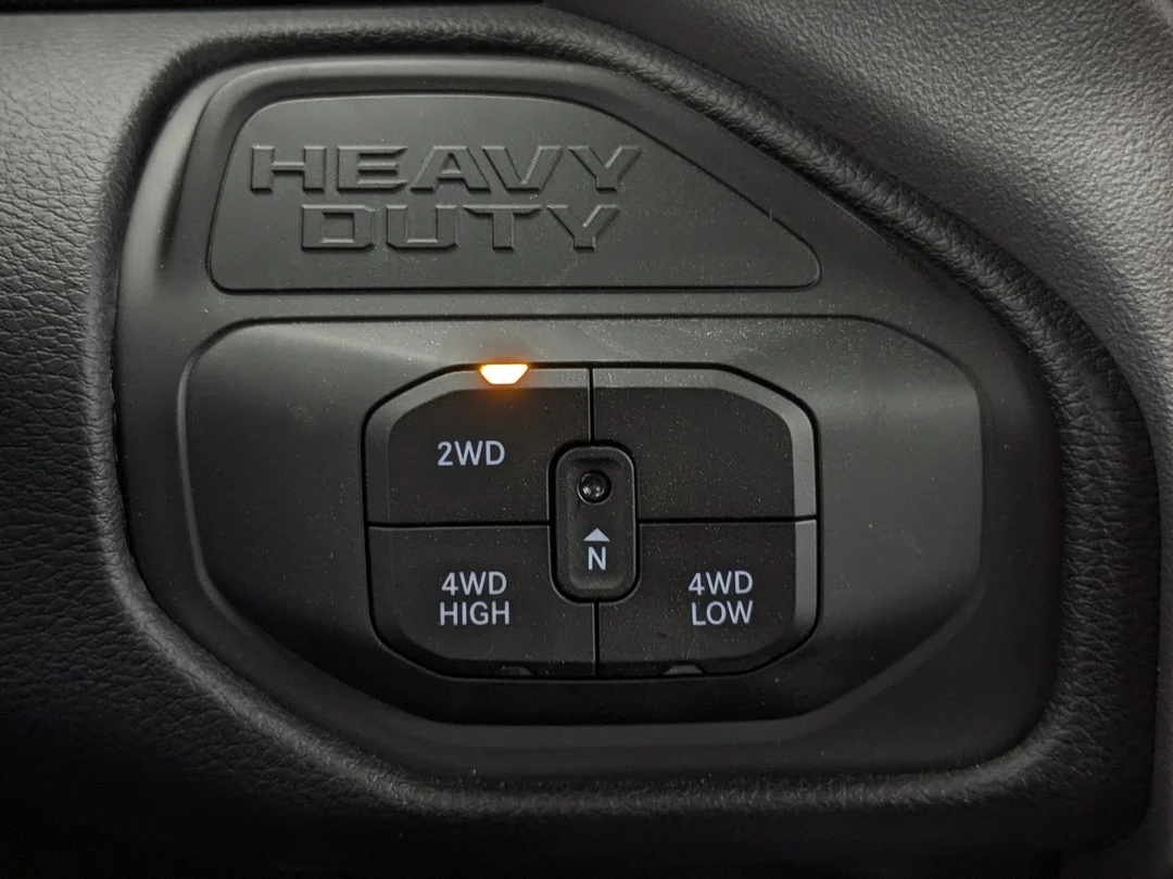 New 2026 Black RAM Big Horn - - 6.7L HO Diesel - 12 Nav - Sport App Pkg - 5th Wheel/Gooseneck Prep & More! image 20