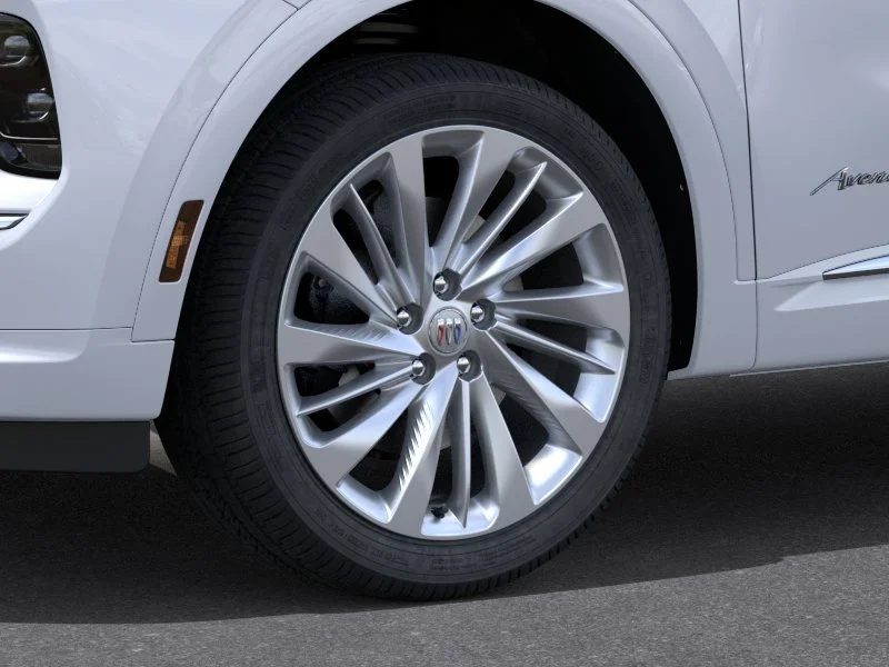 New 2026 IRIDESCENT WHITE TRICOAT Buick Avenir image 9