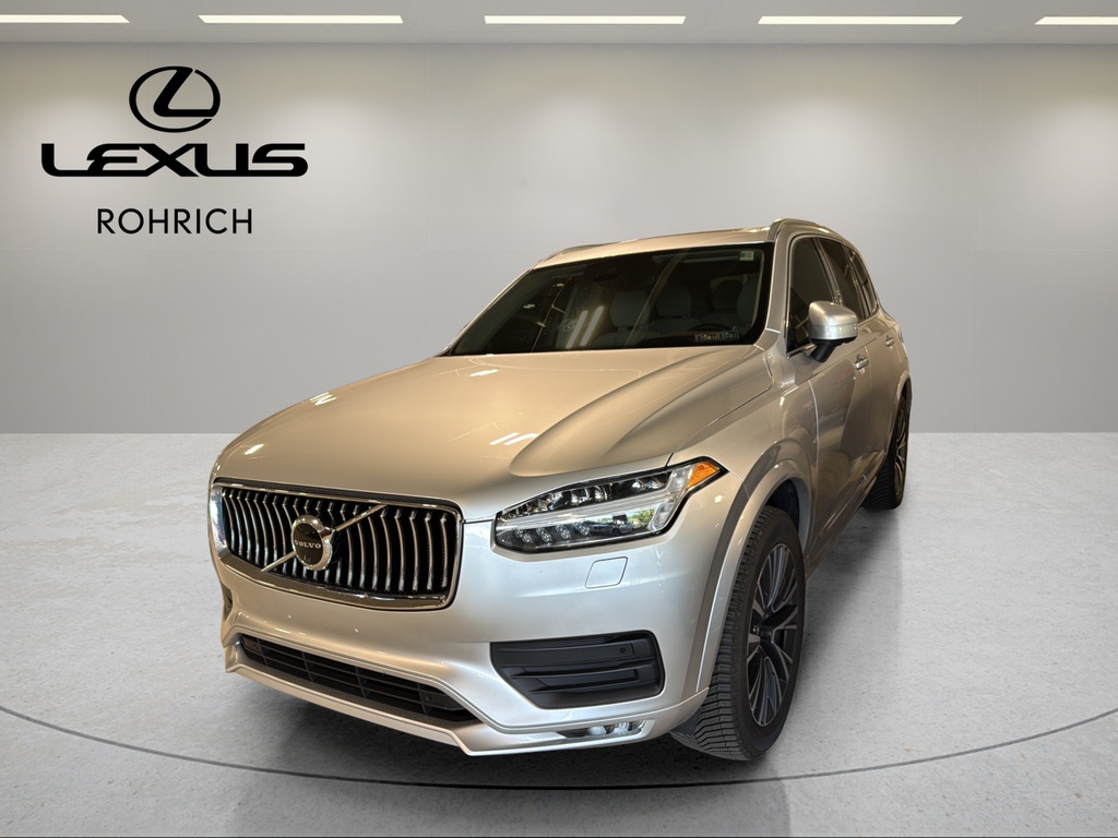 2022 Volvo XC90 T6 Momentum AWD's photo