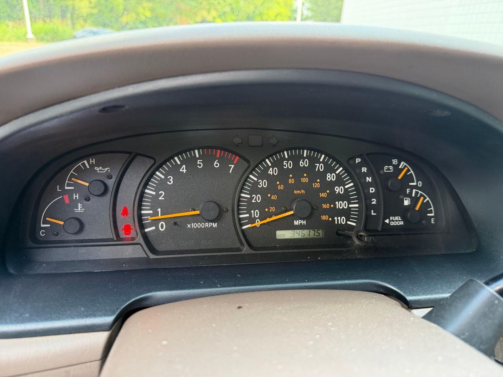 Used 2003 Beige Toyota SR5 image 8