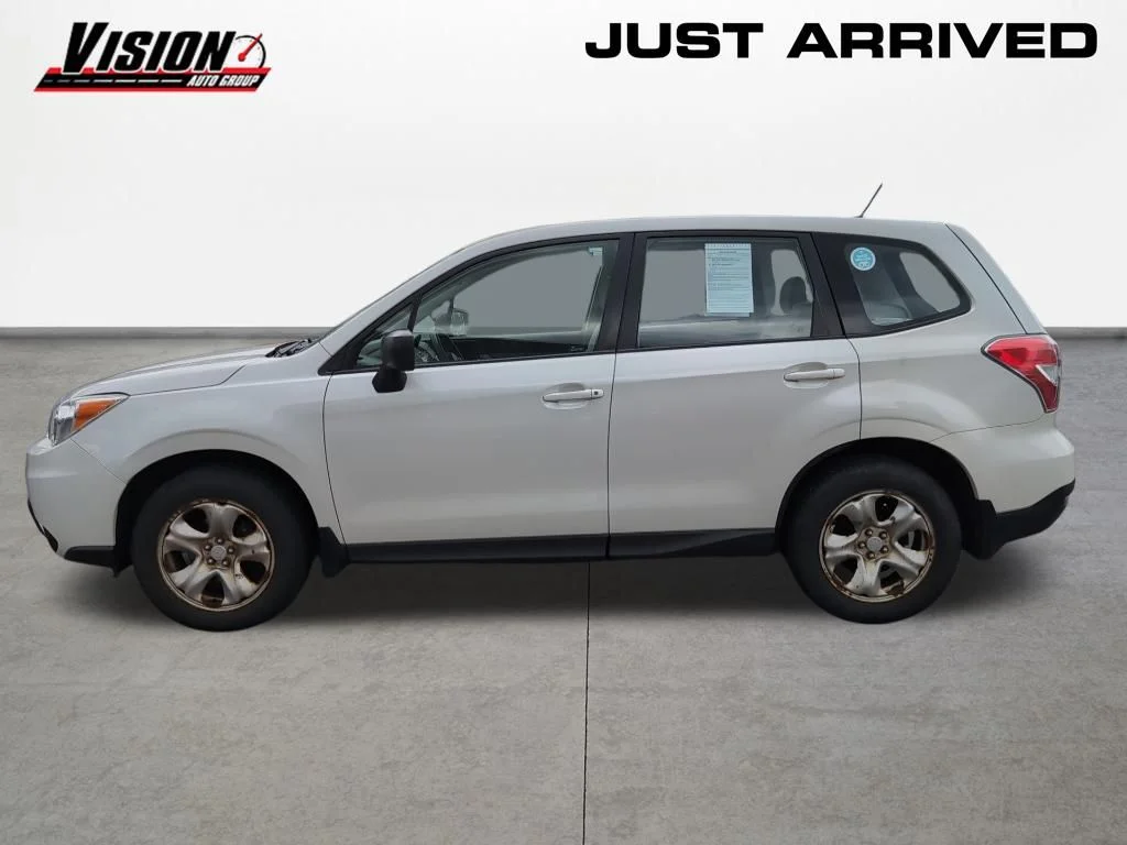 Used 2015 Subaru Forester i with VIN JF2SJAAC7FH827719 for sale in East Rochester, NY