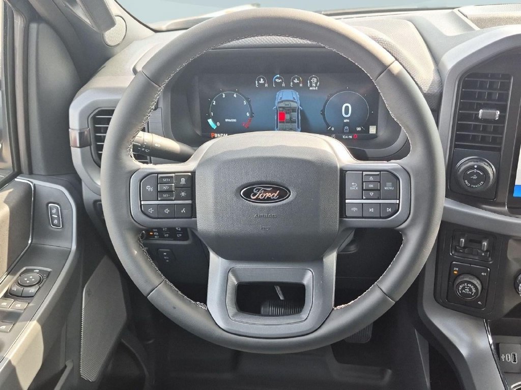 New 2026 Agate Black Metallic Ford XLT image 44