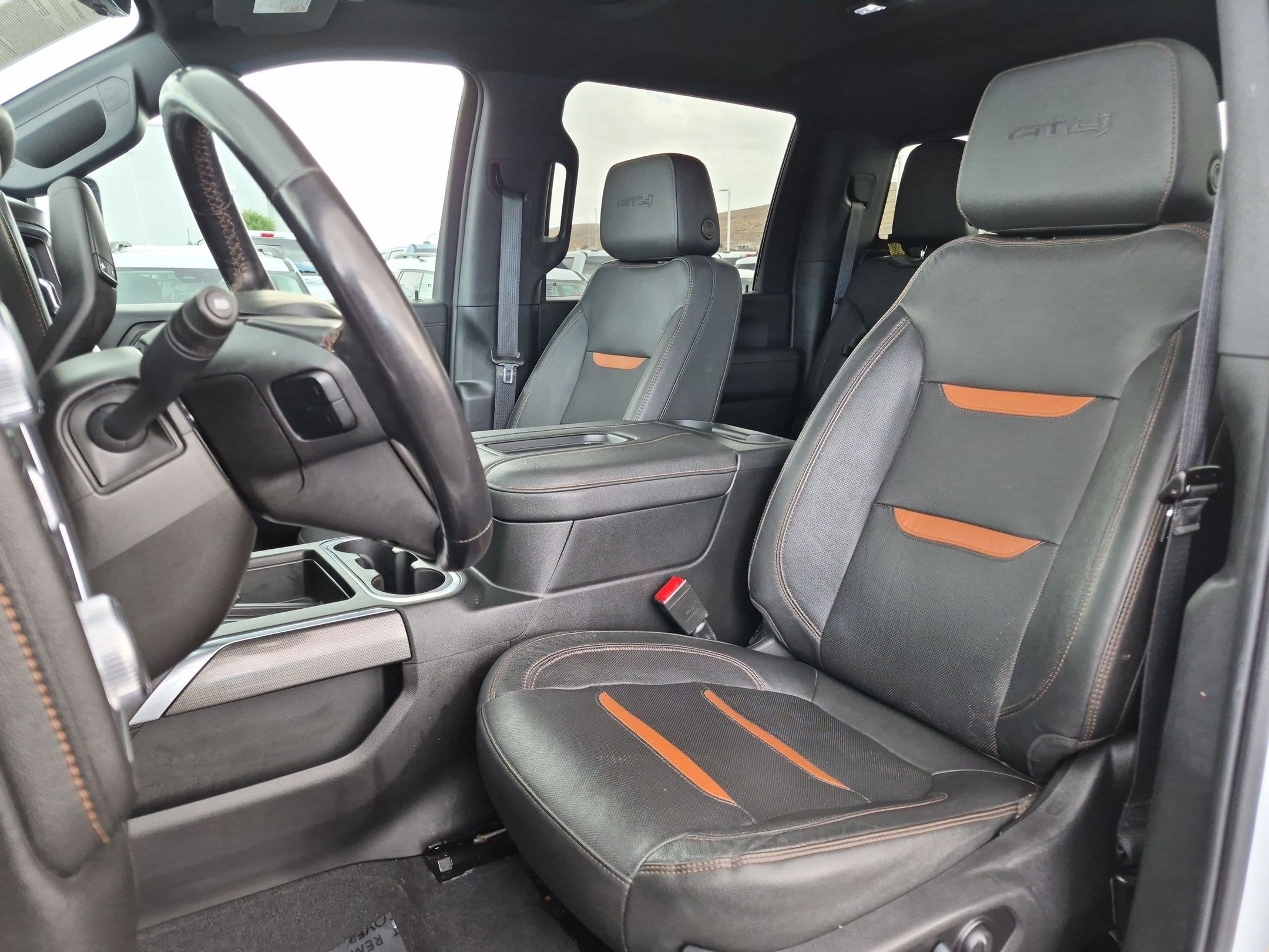 Used 2022 Summit White GMC AT4 image 15