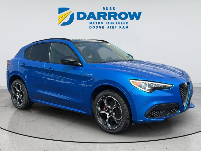 Used 2023 Blue Alfa Romeo Veloce image 7