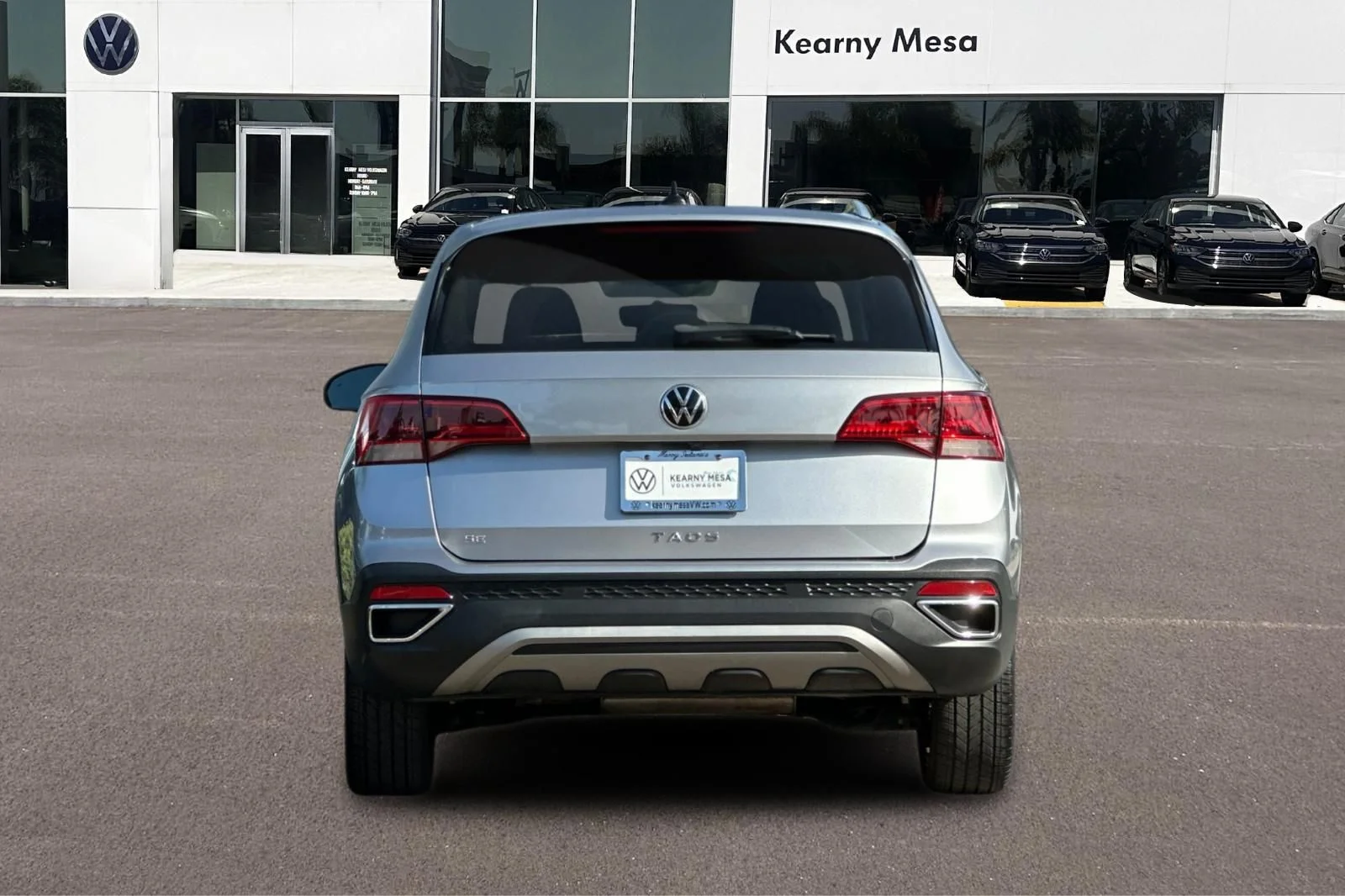 Certified Used 2022 Silver Volkswagen 1.5T SE image 5
