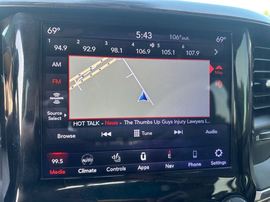Used 2019 Black Ram Laramie image 20