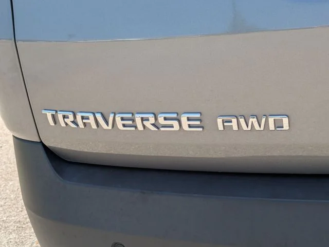 Used 2019 Gray Chevrolet 3LT image 29
