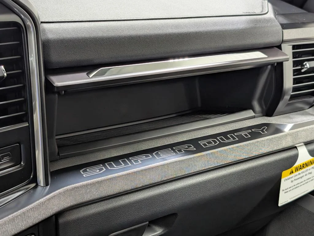 New 2026 Avalanche Ford F-250® Platinum® image 13