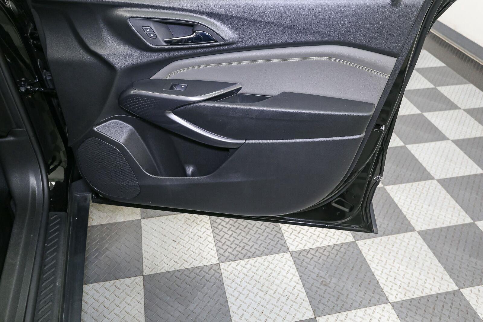 Used 2025 Mosaic Black Metallic Chevrolet ACTIV image 20