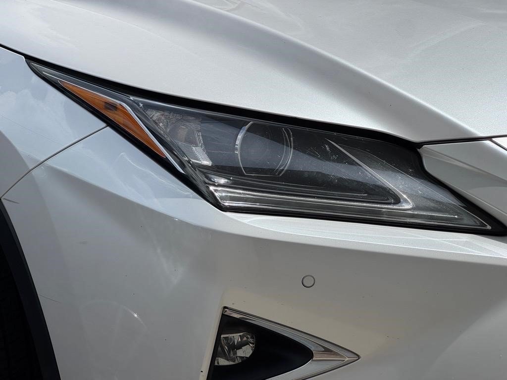 Used 2019 White Pearl Lexus RX 350 image 4