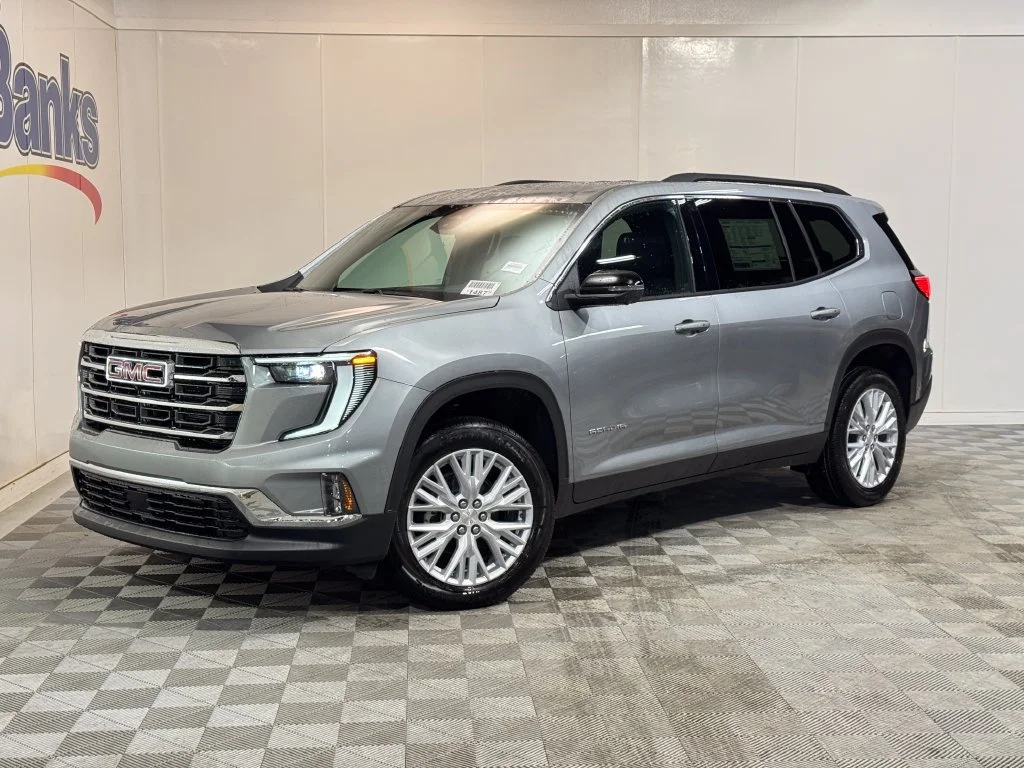 New 2027 Sterling Metallic GMC Elevation image 2