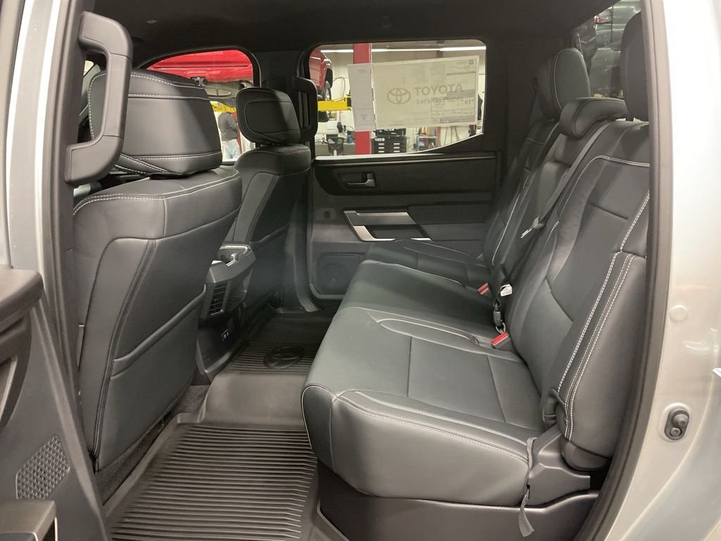 2026 Toyota Tundra SR5 - Photo 32