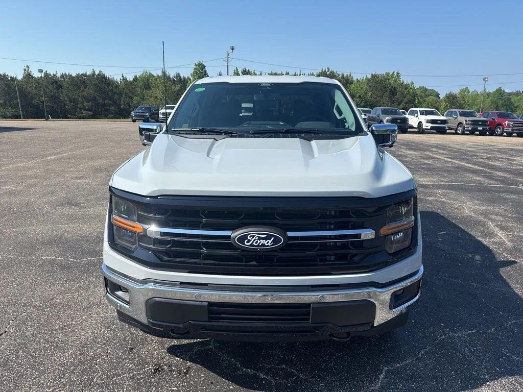 New 2026 Avalanche Ford XLT image 18