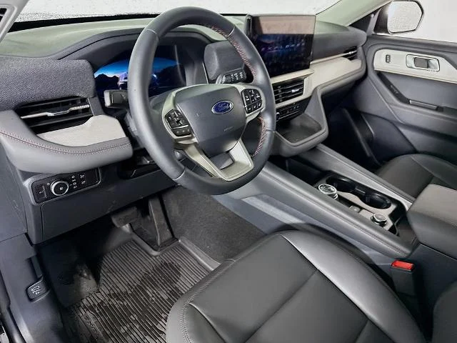 New 2026 Agate Black Metallic Ford Active image 43