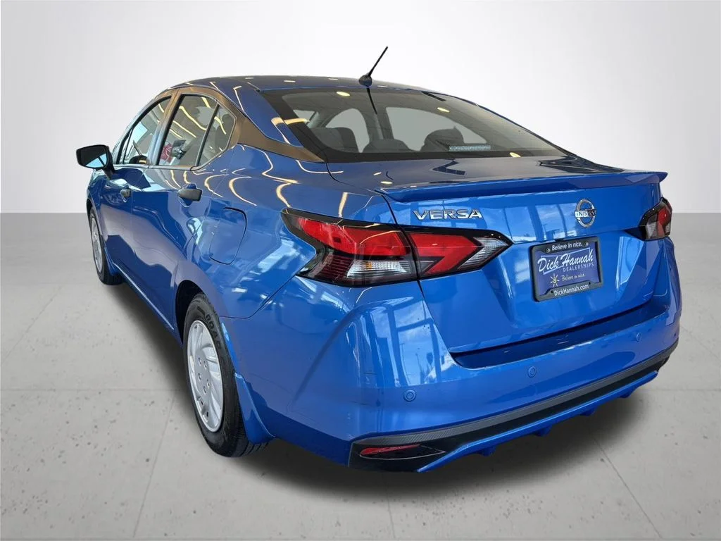Used 2022 Blue Nissan 1.6 S image 10