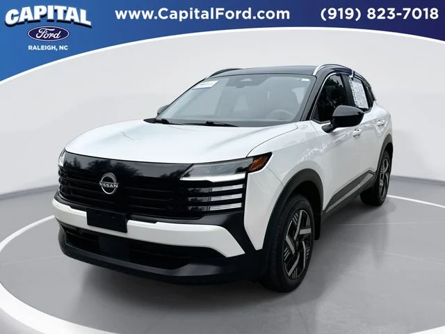 Used 2025 White Nissan SV image 1