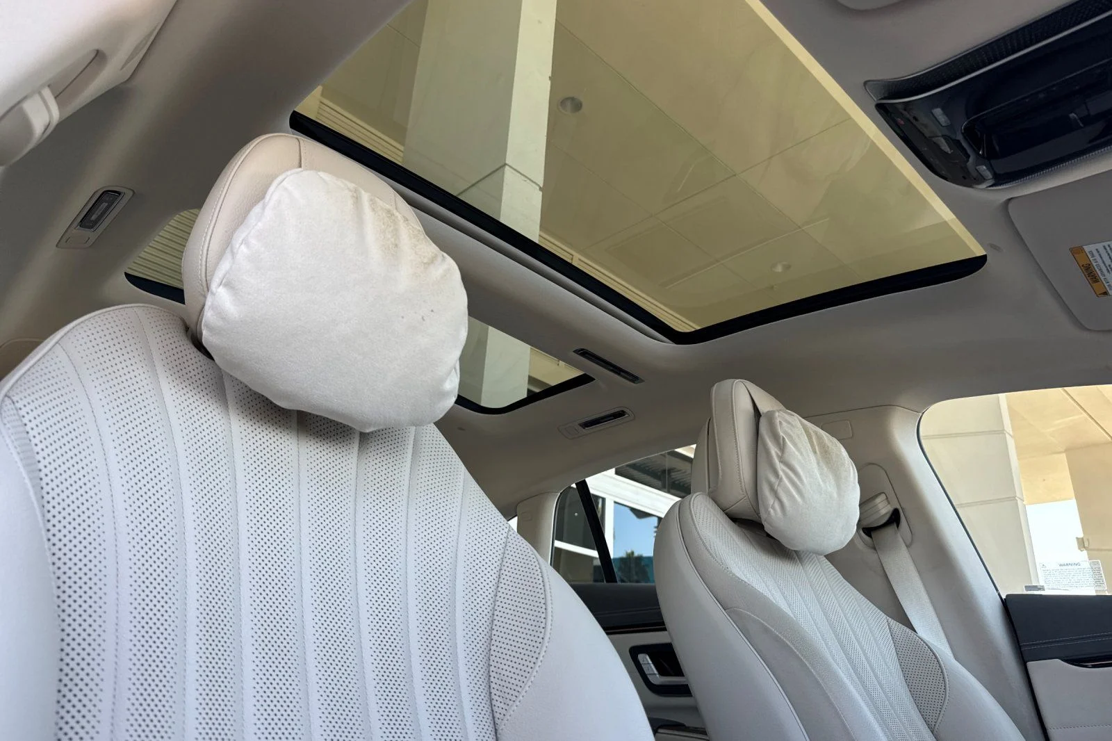 Certified Used 2022 Gray Mercedes-Benz 580 image 18