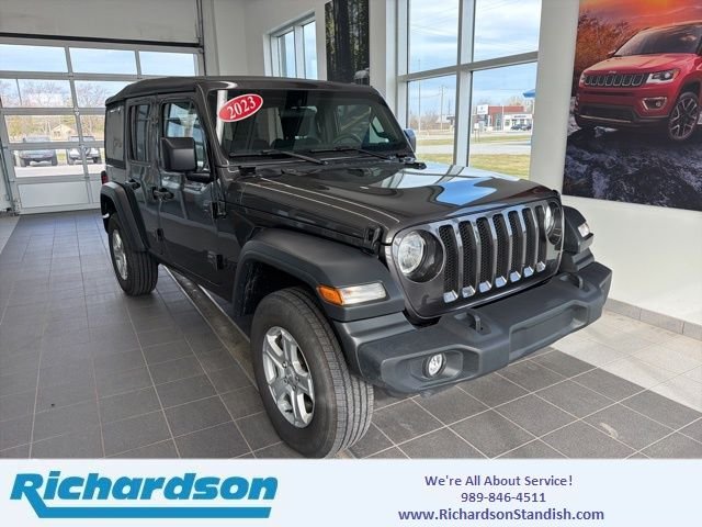 2023 Jeep Wrangler Sport S's photo