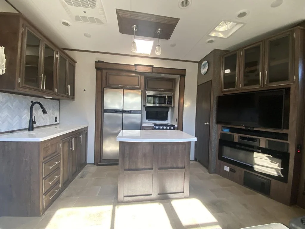 Used 2020 White KZ-RV  image 25
