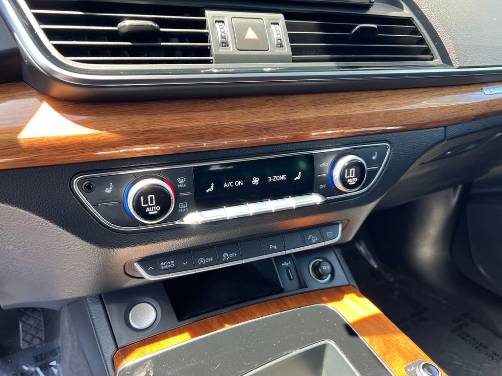 2023 Audi Q5 Premium - Photo 24
