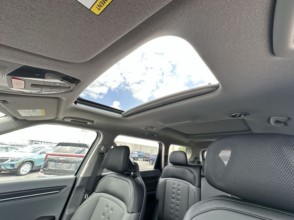 2026 Kia EV9 Wind - Photo 22