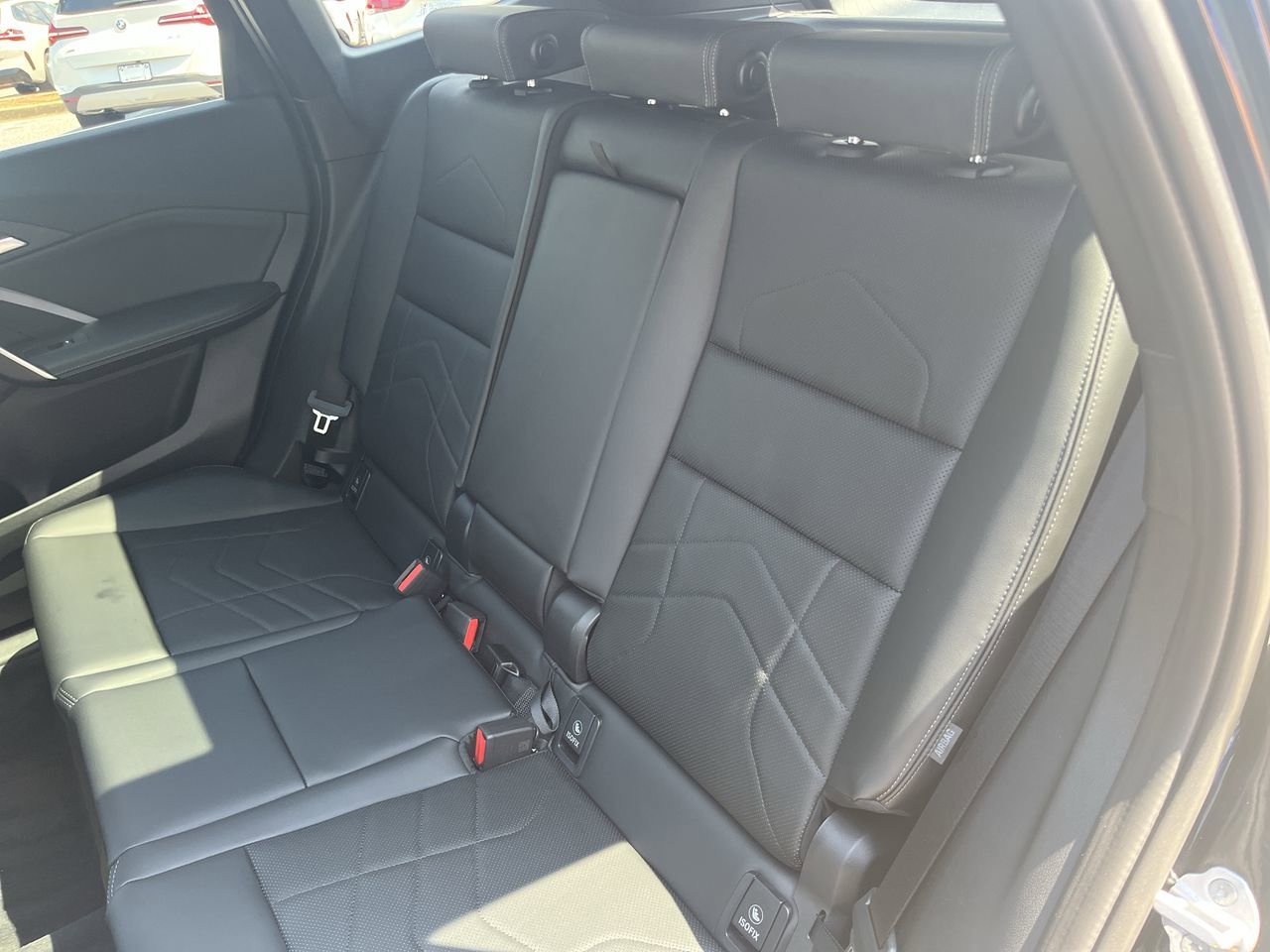 2025 BMW X1 28i - Photo 31