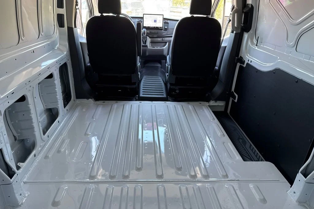 New 2026 Oxford White Ford Cargo Van image 16
