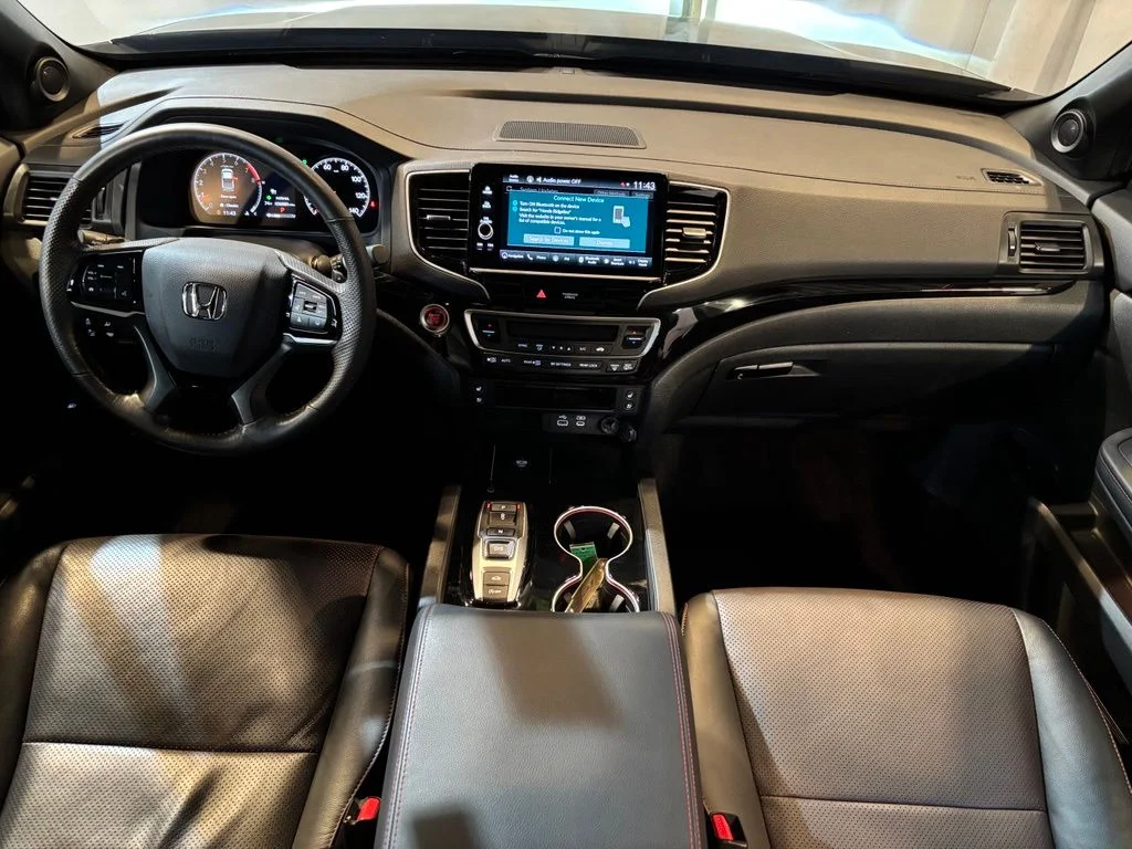 Certified Used 2025 Crystal Black Pearl Honda AWD BLACK EDITION image 10