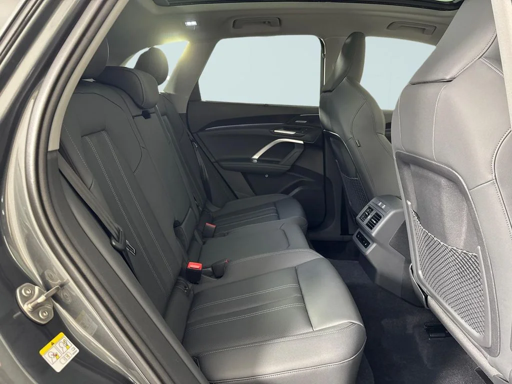 2026 Audi Q5 Prestige - Photo 14