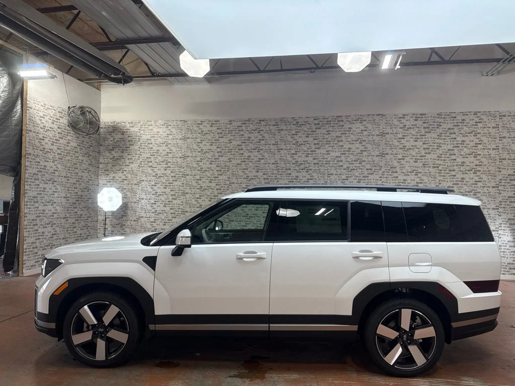 New 2027 Serenity White Hyundai Limited image 4
