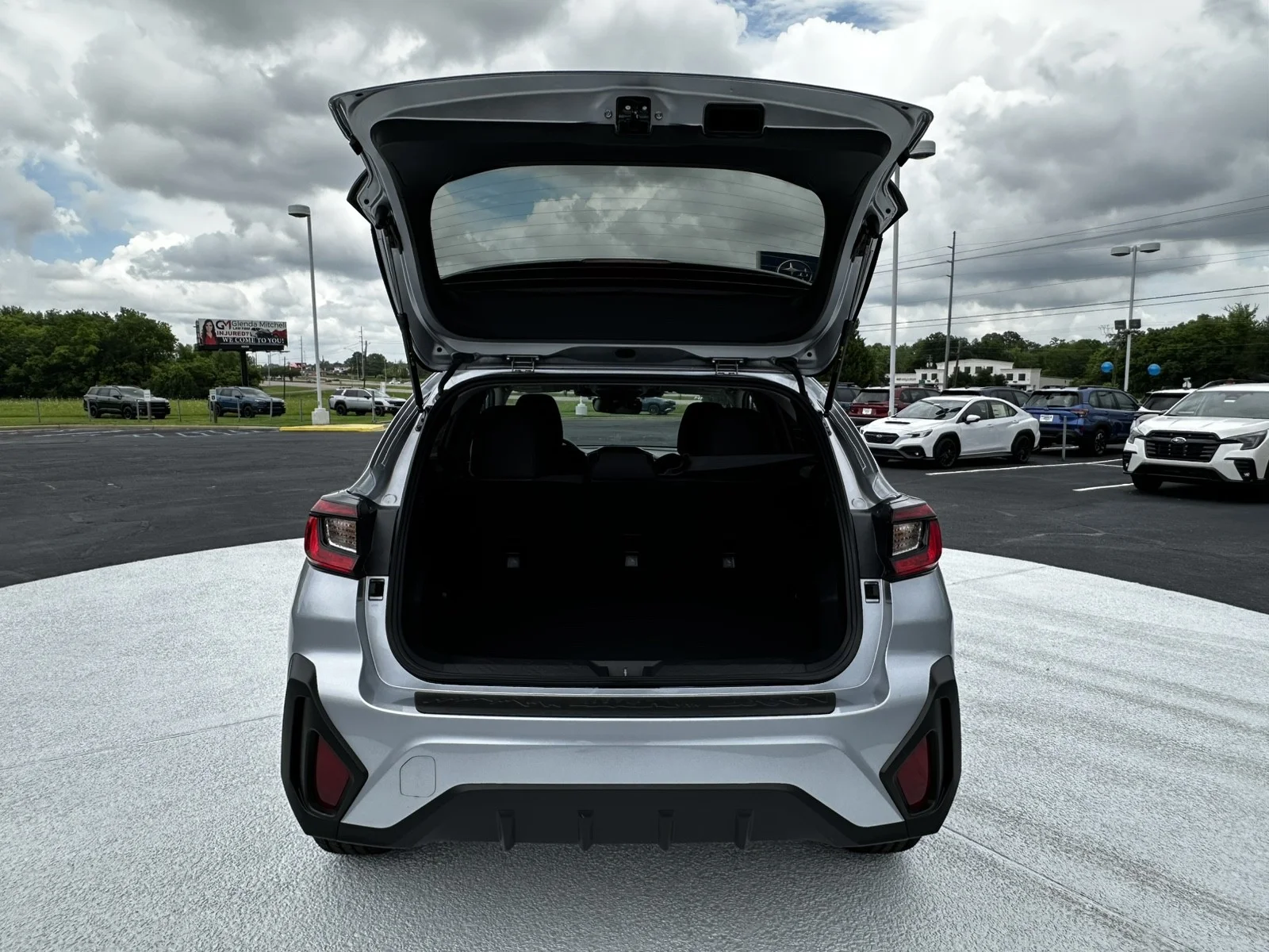 New 2026 ICE SILVER METALLIC Subaru Base image 9
