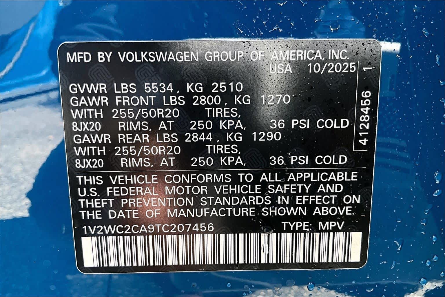 New 2026 Mountain Lake Blue Metallic Volkswagen 2.0T SE W/TECHNOLOGY image 18