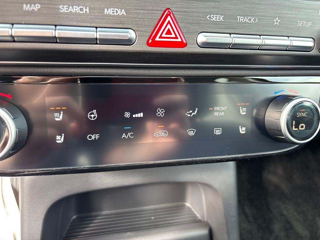 New 2026 Black Hyundai SEL Premium AWD image 30