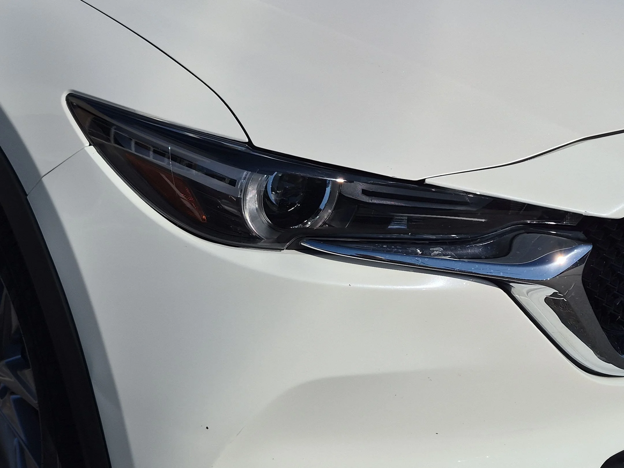 Used 2019 Snowflake White Pearl Mica Mazda Grand Touring image 11