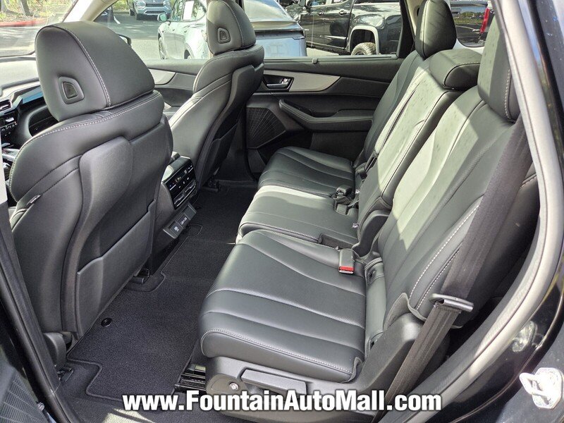 Used 2023 Majestic Black Pearl Acura FWD W/TECHNOLOGY PACKAGE image 9