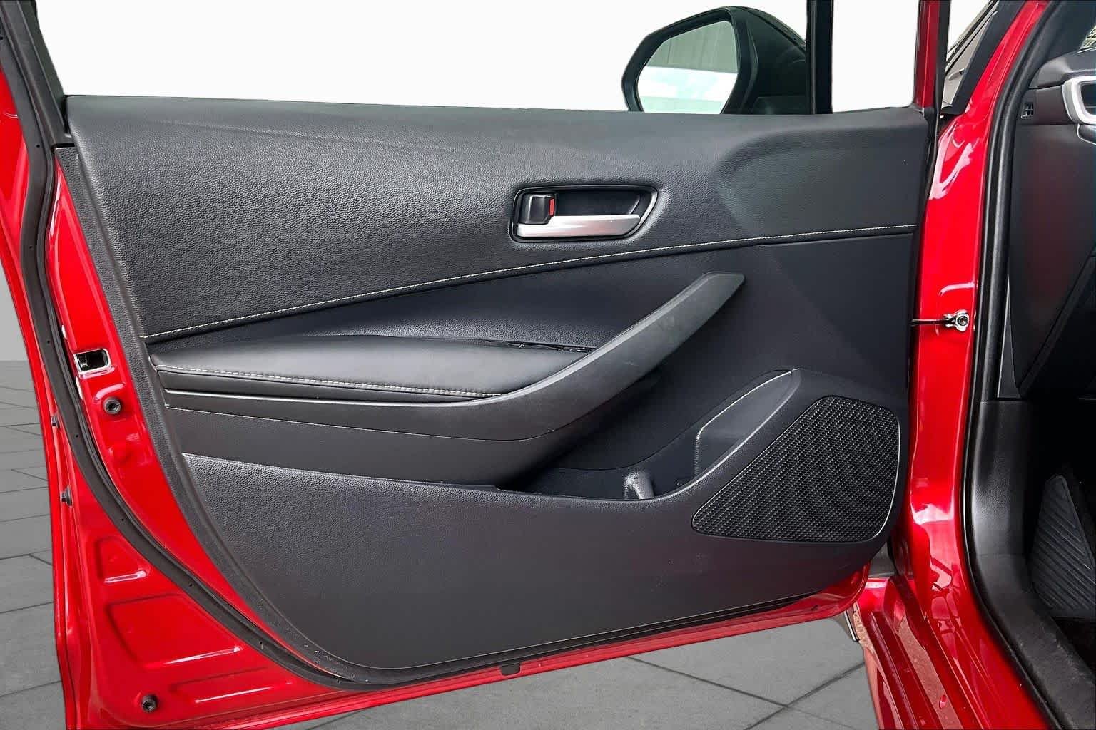 Used 2025 Finish Line Red/Midnight Black Metallic Toyota SE image 21