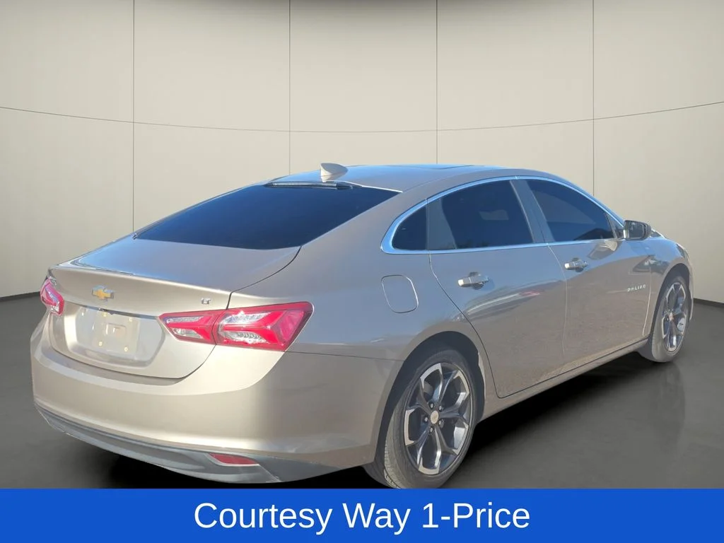 Used 2022 Gray Chevrolet LT image 9