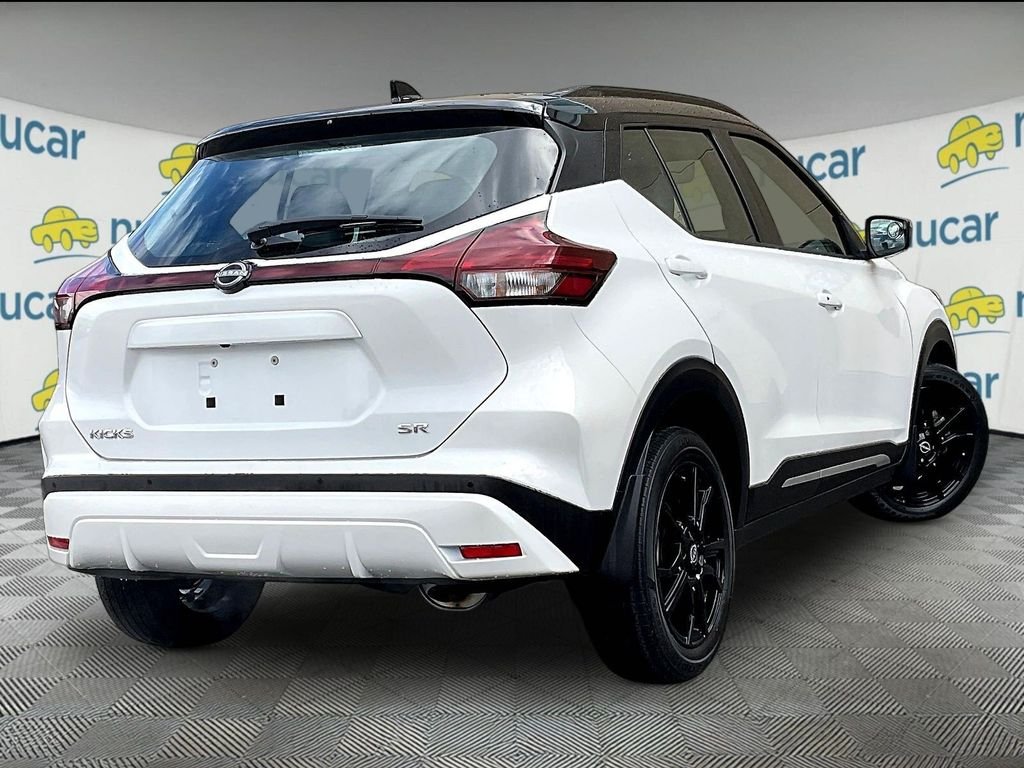 Used 2023 White Nissan SR image 6