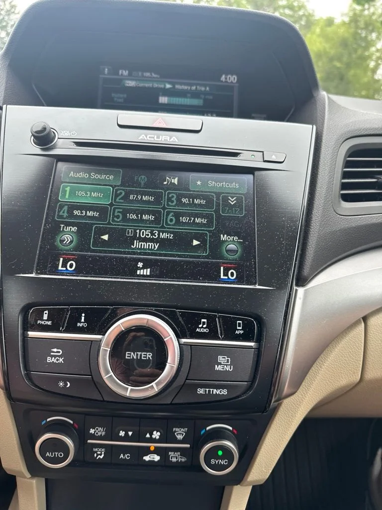Used 2016 White Acura 2.4L image 24