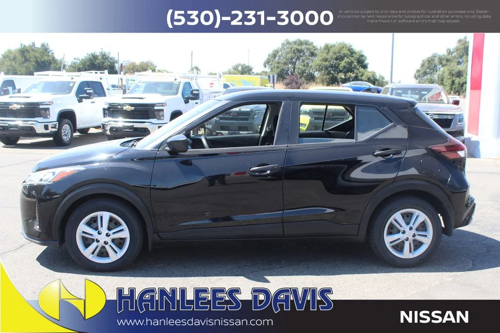 Used 2022 Black Nissan S image 2