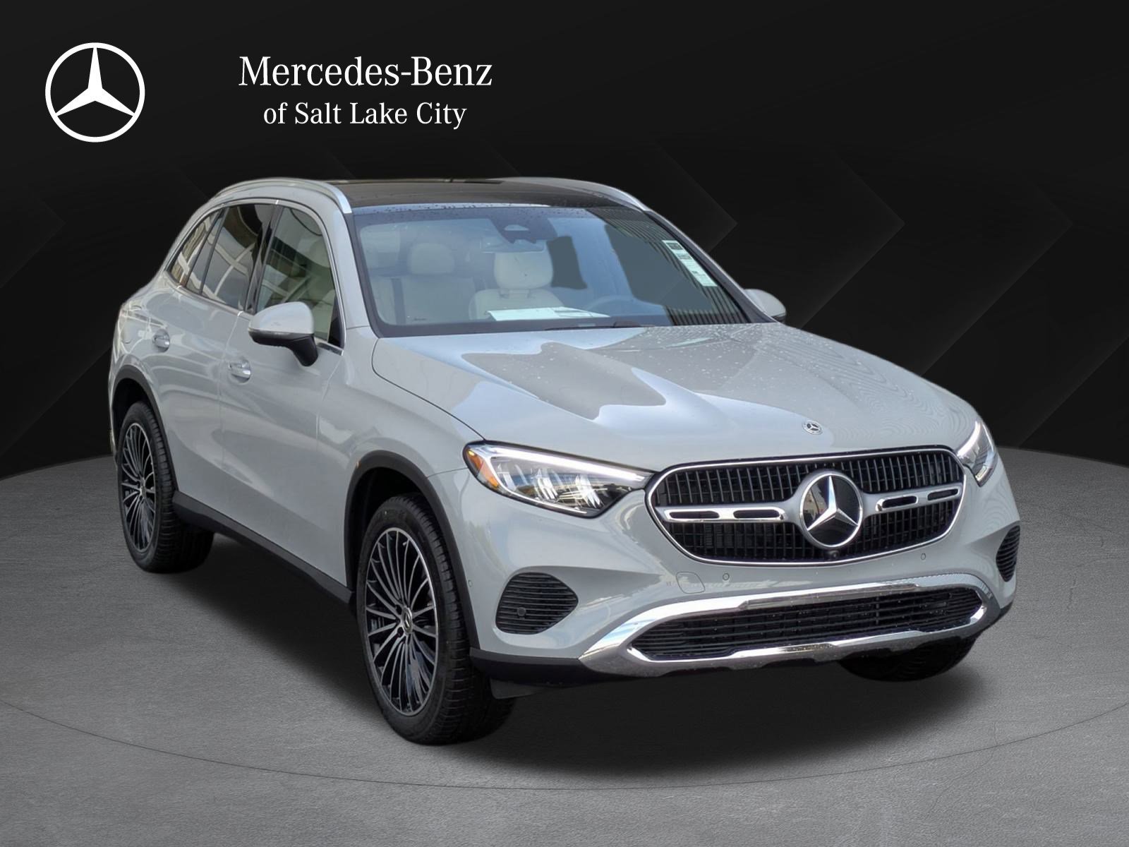 New 2026 MANUFAKTUR Alpine Grey Mercedes-Benz GLC 300 image 18