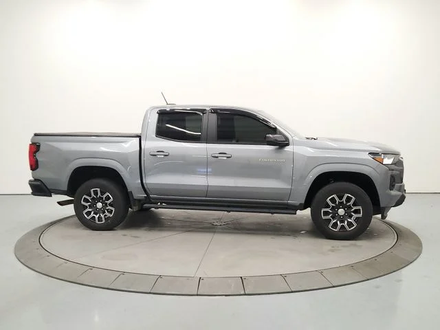 Used 2023 Gray Chevrolet LT image 8