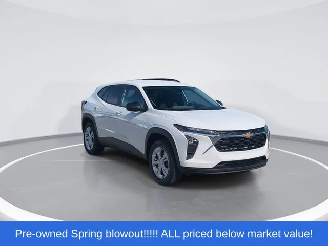 Used 2025 White Chevrolet LS image 2