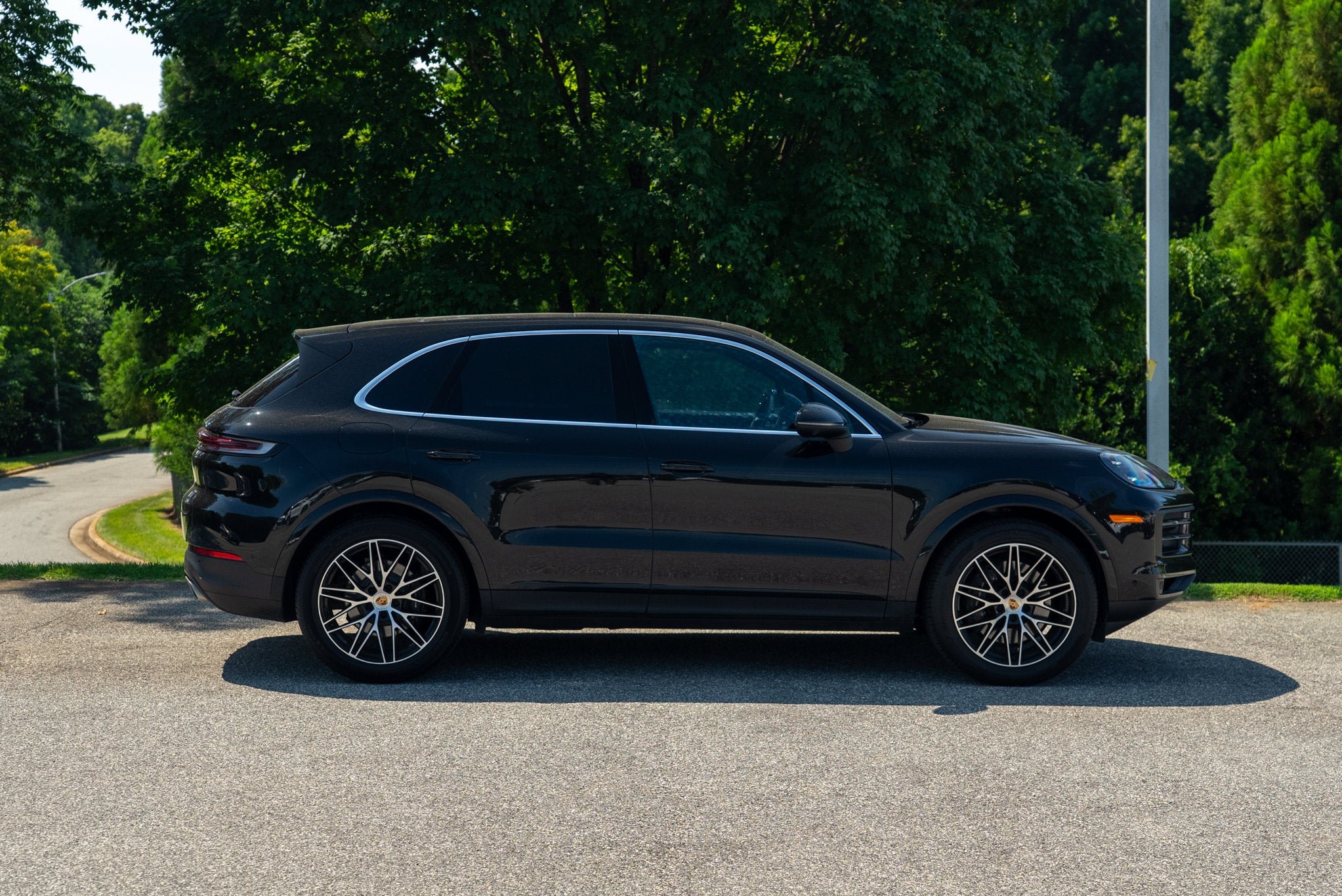 Used 2025 Chromite Black Metallic Porsche Base image 8