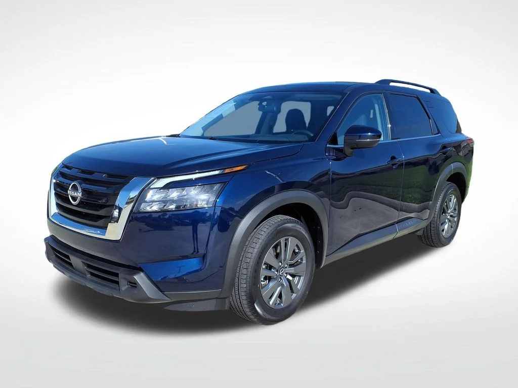 Used 2025 Blue Nissan SV image 3