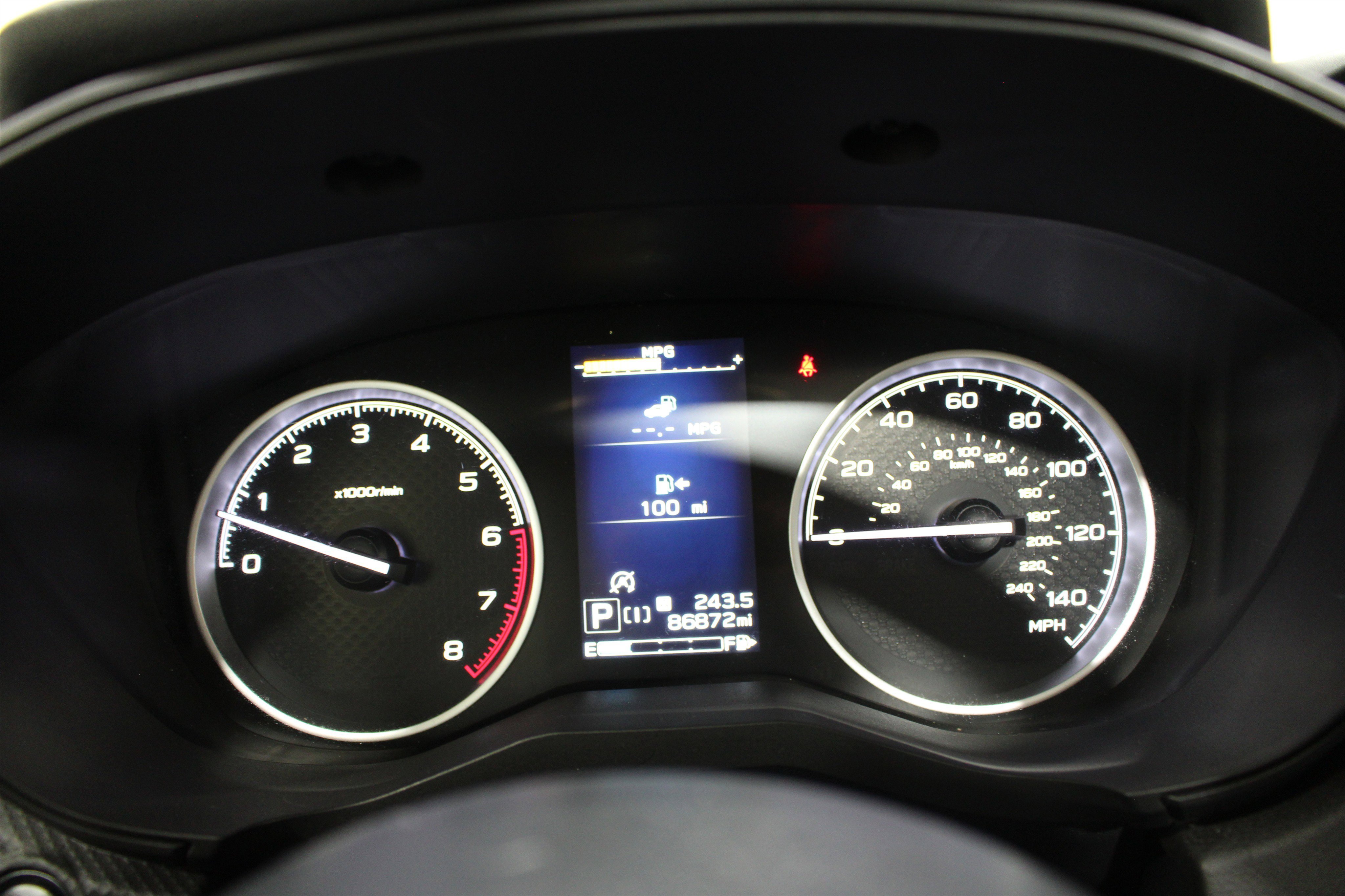 Used 2020 Ice Silver Metallic Subaru Premium image 14