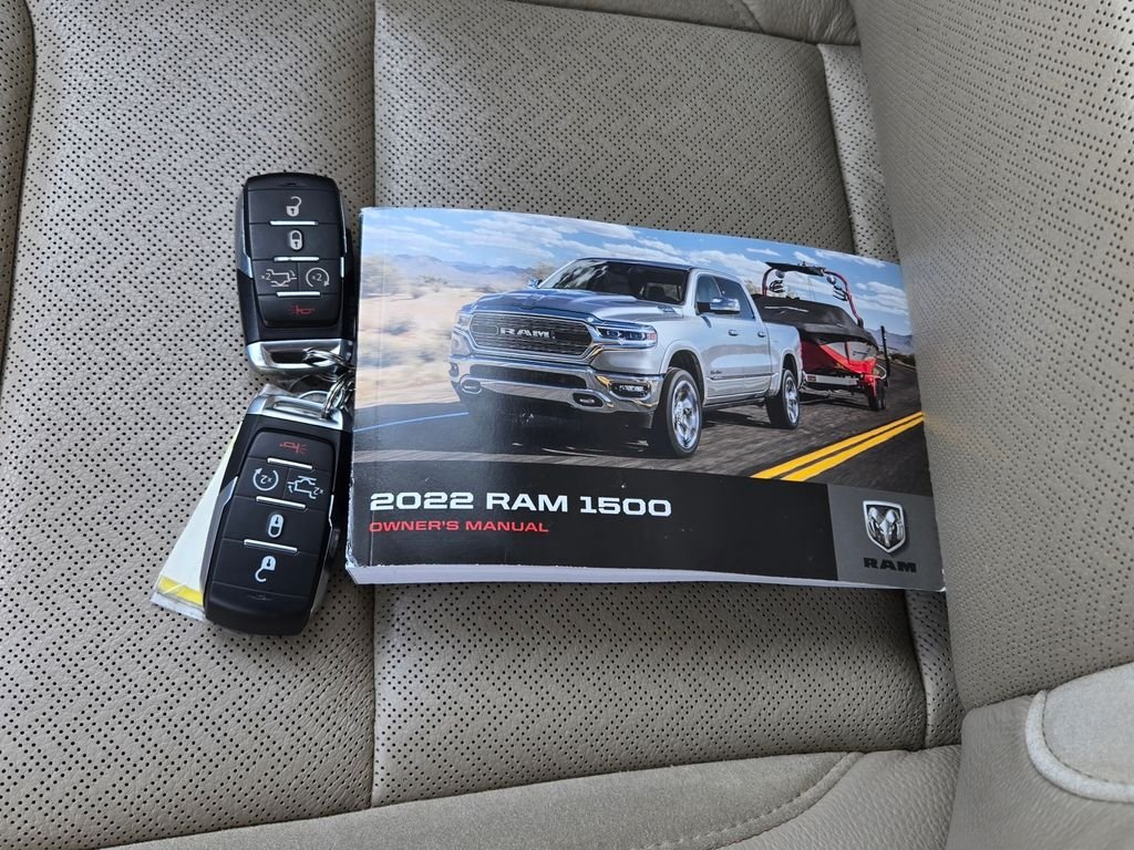 Used 2022 Blue Ram Laramie image 13