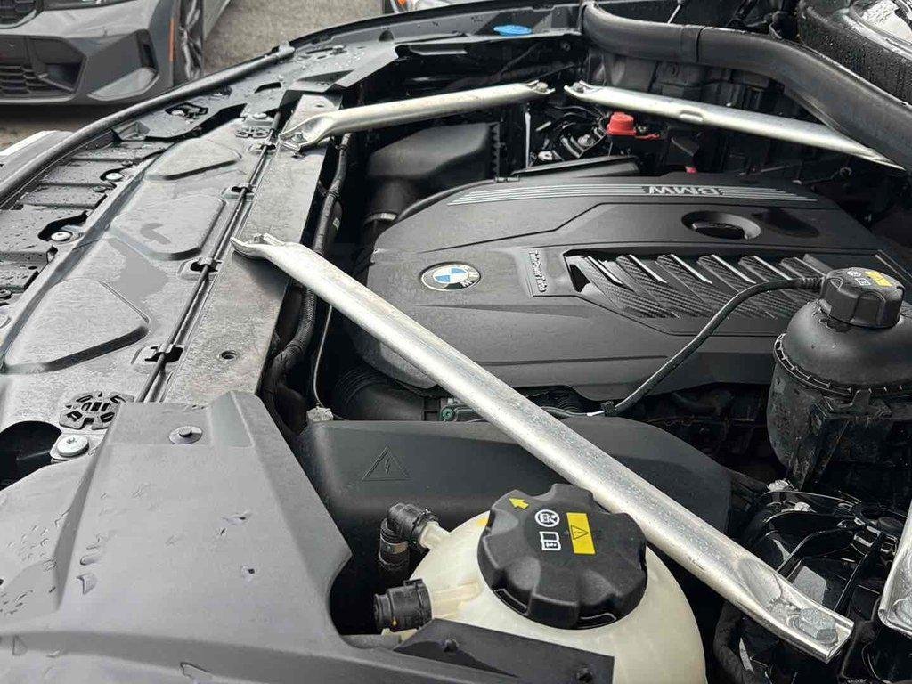 Used 2019 Black Sapphire Metallic BMW xDrive40i image 35
