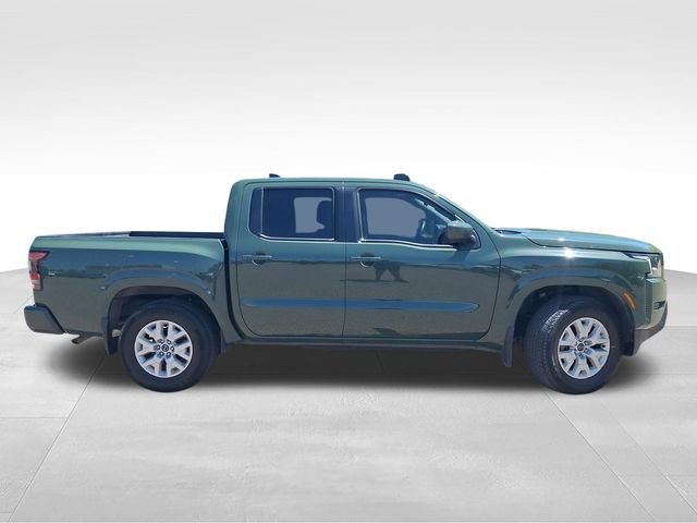 Used 2023 Green Nissan SV image 9